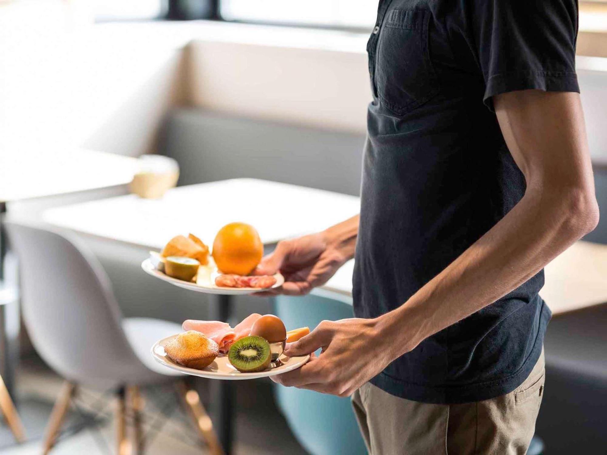 Ibis Rennes Cesson Hotel Eksteriør billede