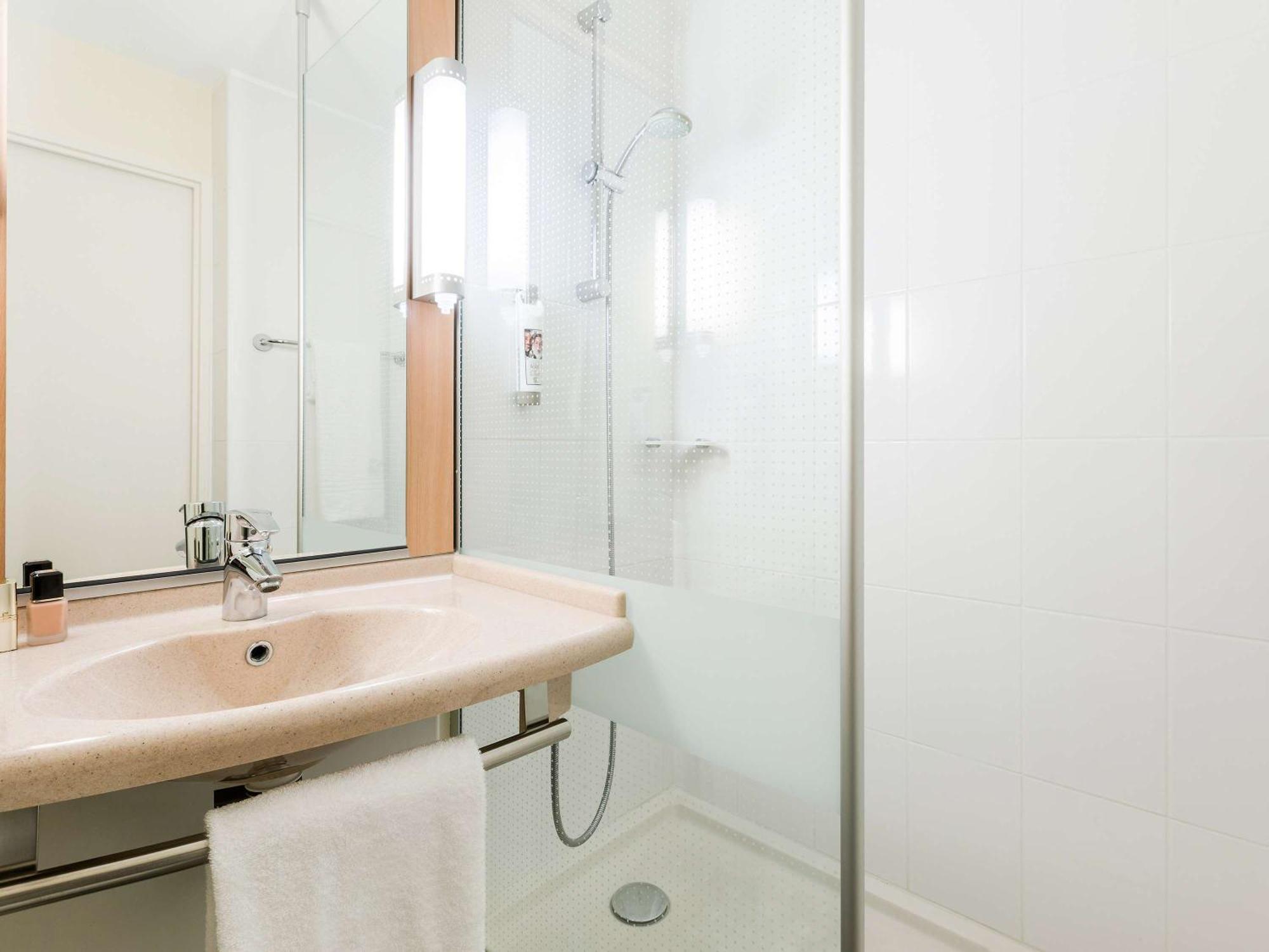 Ibis Rennes Cesson Hotel Eksteriør billede